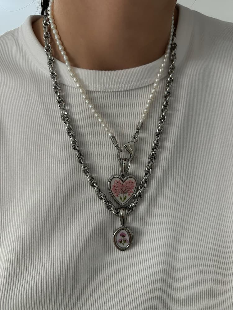 Ciondolo Rosè Petal (Vintage Shape) - Image 8
